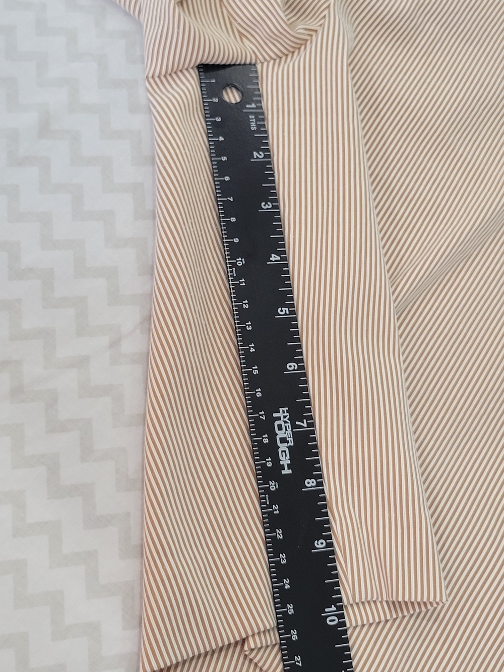 Banana Republic Neutral Pinstripe Bermuda Shorts Size 14 - Picture 3 of 11